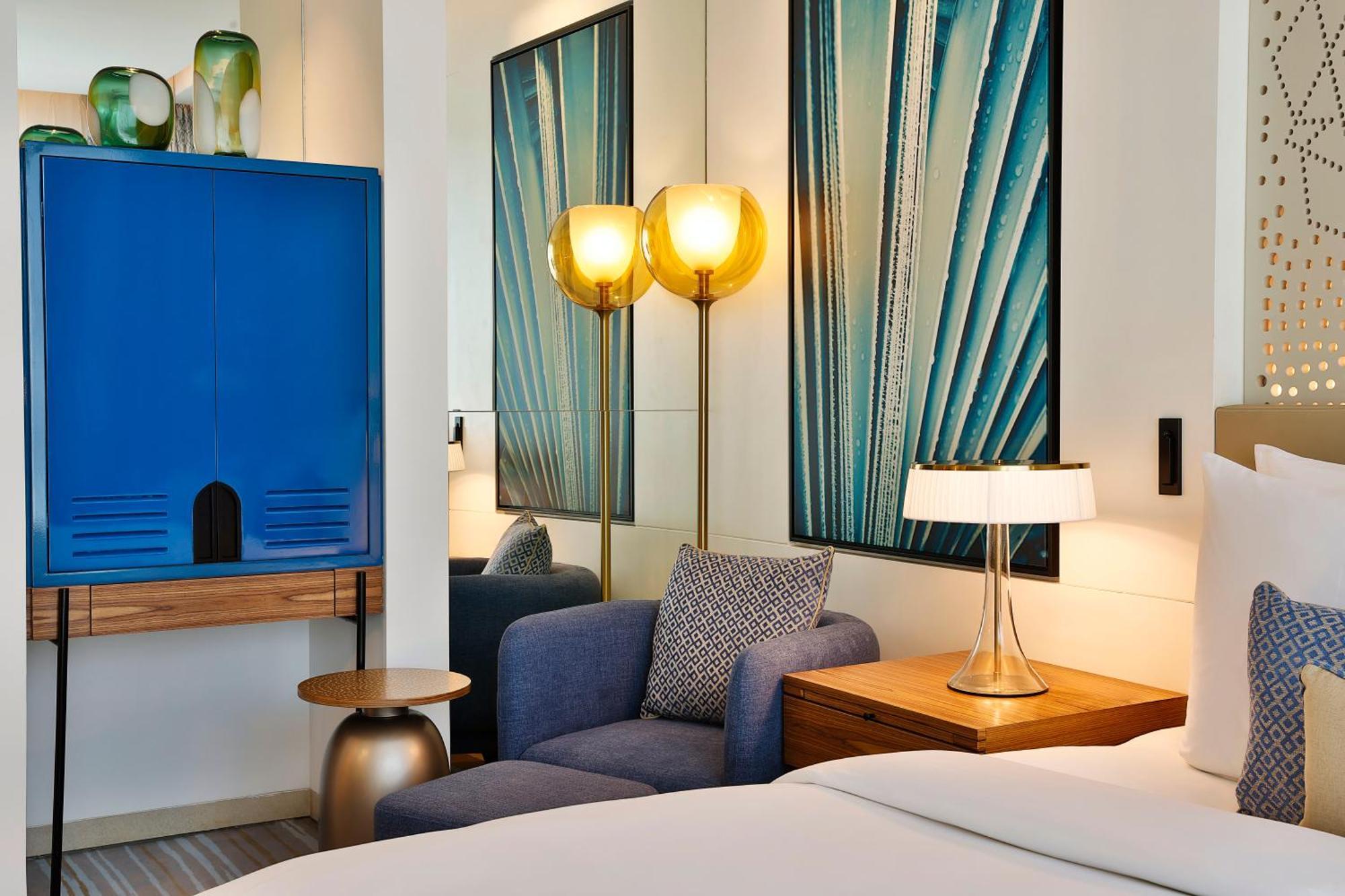 Tumbi West Palm Beach Hotel Dubai,Tapestry Collection Hilton Exteriér fotografie