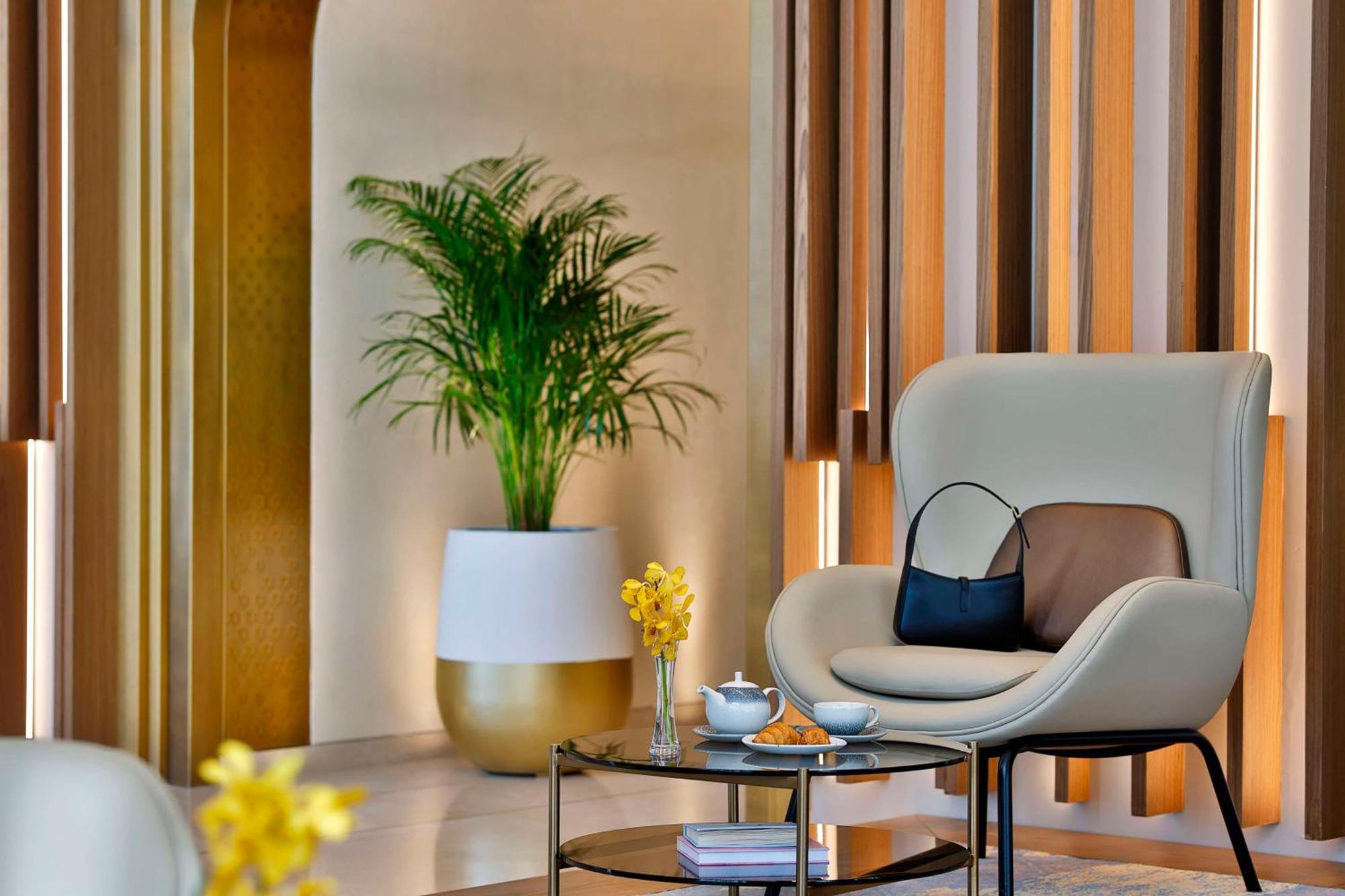Tumbi West Palm Beach Hotel Dubai,Tapestry Collection Hilton Exteriér fotografie